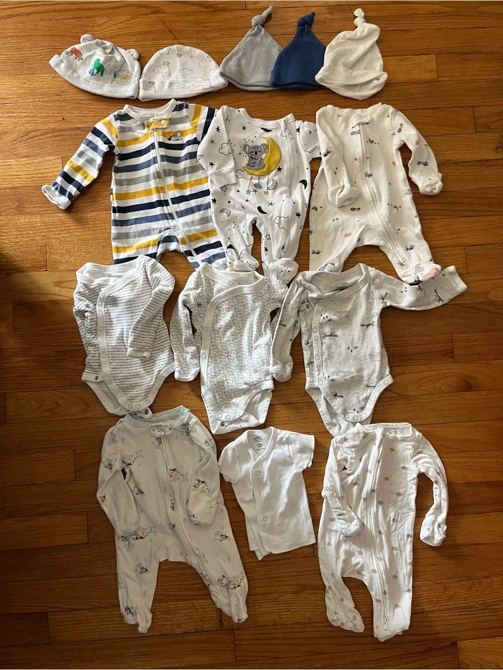 Carter’s just one you newborn clothing lot onesies sleepers boys striped hats N